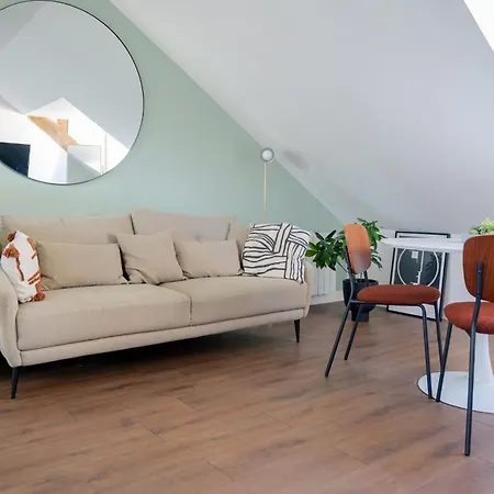 Apartamento Face Eglise Saint Joseph Angers- 2 Personnes