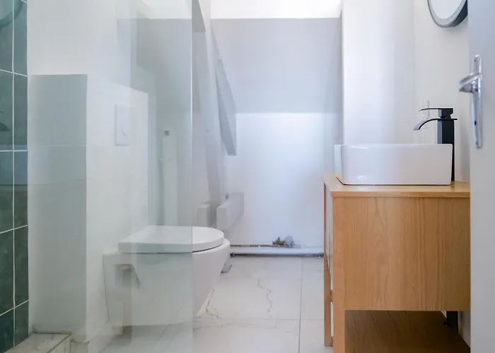 Face Eglise Saint Joseph Angers- 2 Personnes *